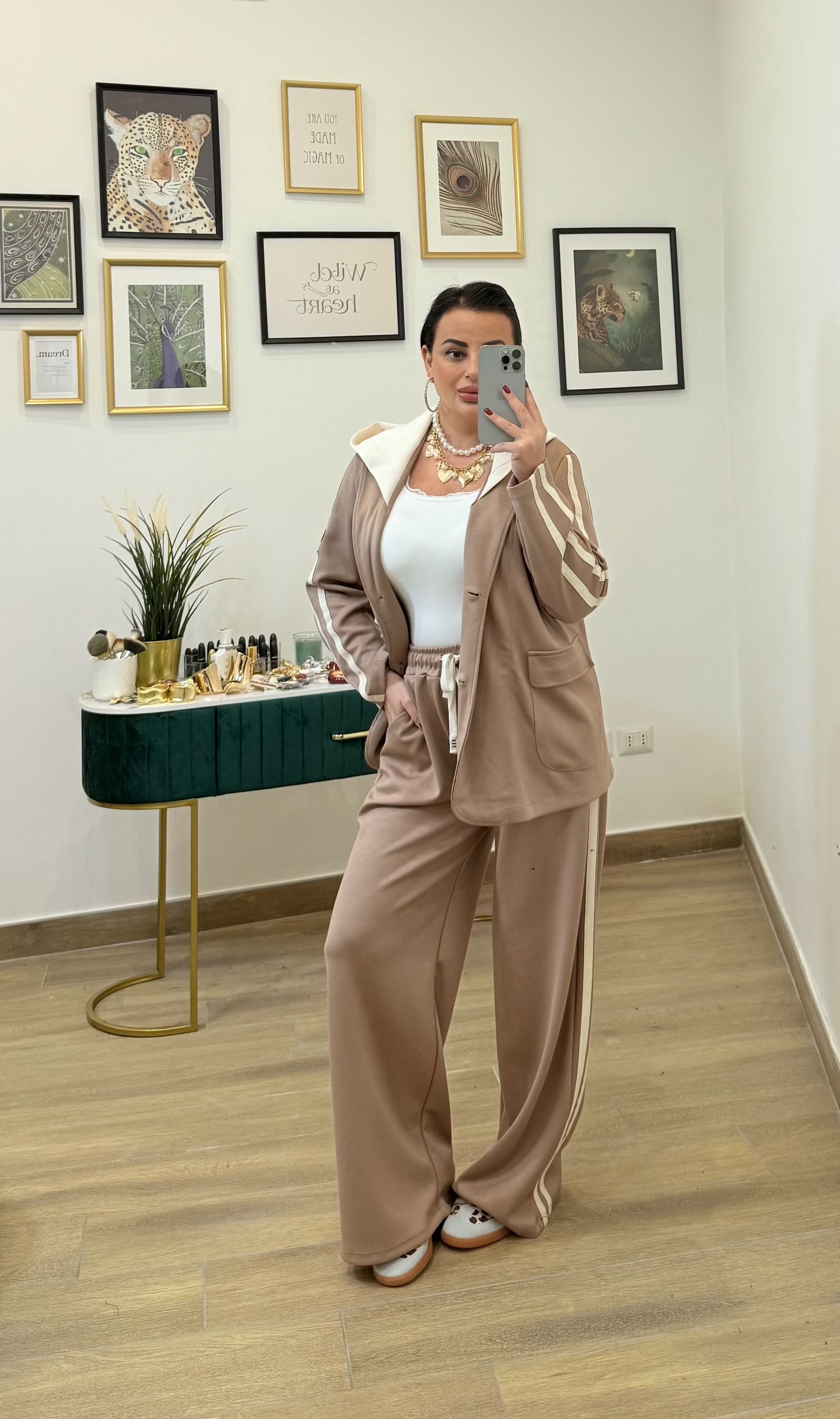 Coordinato tuta cappuccio beige