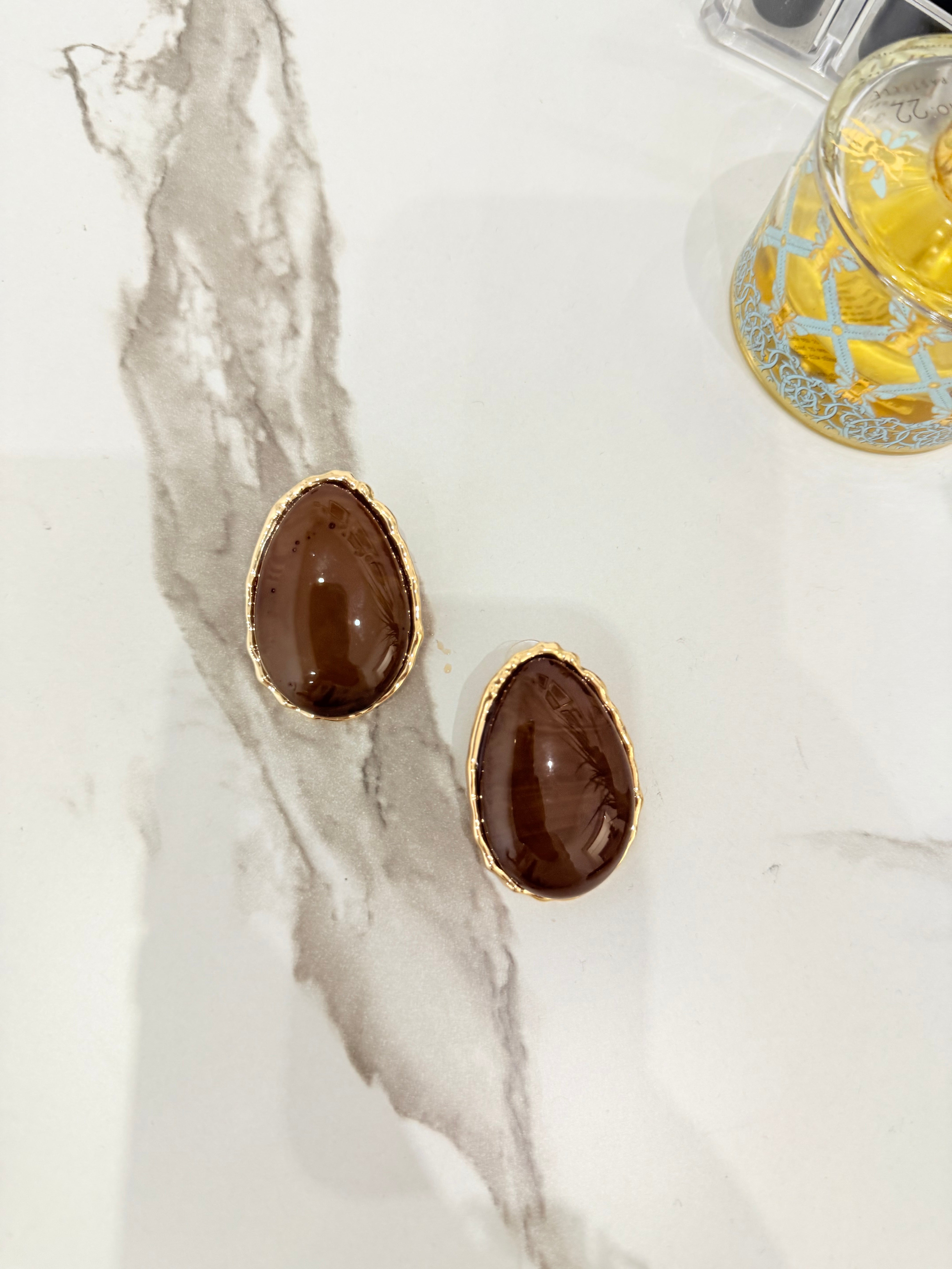 Orecchino piatto cioccolato
